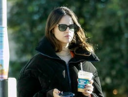 Eiza González se luce en leggings en Los Ángeles tras terminar con Paul Rabil