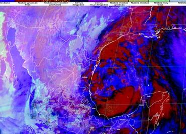 Alberto se aproxima a  a México; amenaza con fuertes lluvias, tornados e inundaciones. ¿Hacia dónde se dirige?