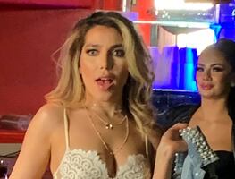 Frida Sofía conquista California con bralette de encaje