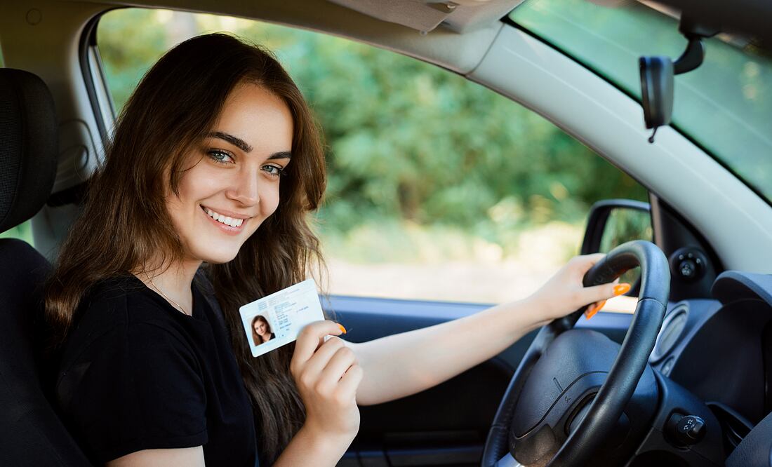 Licencia de conducir permanente en CDMX. Trámite, precio y requisitos: Foto: iStock / Vitalii Petrushenko