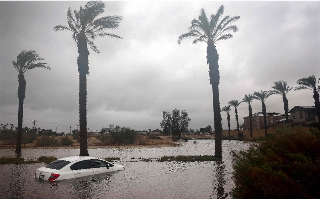 Continúa la alerta de posibles "inundaciones "catastróficas" en California por Hilary. Foto AFP