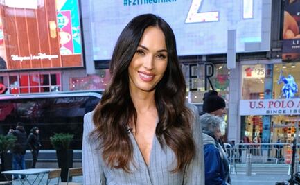 Megan Fox sorprende con 'selfie' en bikini junto a su nuevo novio