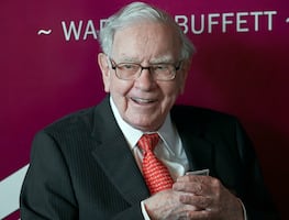 El principal error que se comete al enseñar a los niños a ahorrar, según Warren Buffett