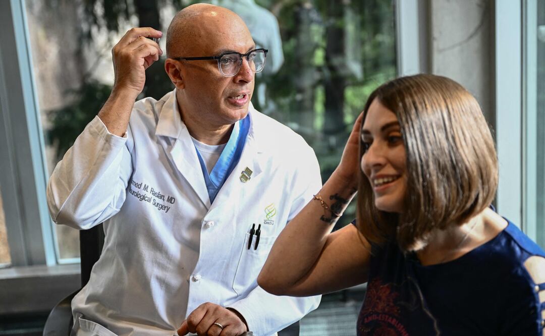 Mujer se recupera del trastorno obsesivo compulsivo gracias a inédito implante cerebral. Foto: AFP
