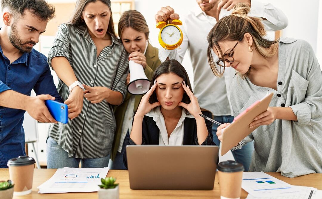 La LFT ya reconoce la depresión y el estrés como riesgo de trabajo y dan el derecho a incapacidad. Foto:  iStock-AaronAmat