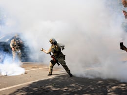 ¡Indignación en redes! Agentes de ICE lanzan gas lacrimógeno en Chicago tras enfrentamiento con residentes. VIDEO
