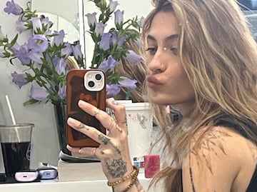Paris Jackson revela secuela impactante por consumo de drogas: “Tengo un agujero en la nariz”