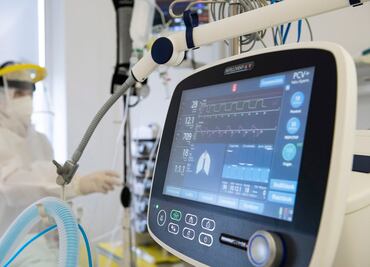 Activista antivacunas y cubrebocas muere por Covid-19 en Texas