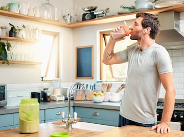 Los licuados de proteínas que debes tomar para aumentar la masa muscular, según los expertos