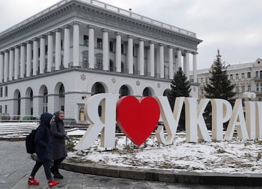 La amenaza rusa no empaña las ganas de vivir en Kiev