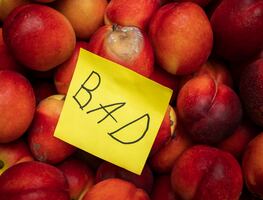 ¡Cuidado! Cofepris alerta sobre frutas de Estados Unidos contaminadas con bacterias