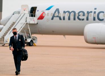 American Airlines advierte sobre 13 mil despidos en ausencia de ayuda oficial