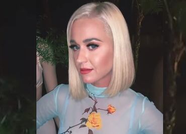 Katy Perry deslumbra con blusa traslúcida en lanzamiento de colección