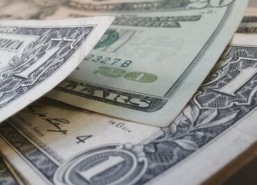 Alistan aumento al salario mínimo en 21 estados de EU