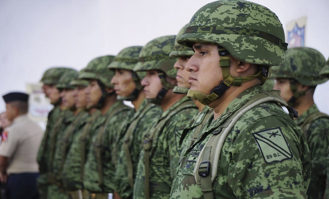 Universidad del Ejército y Fuerza Aérea 2025: Fechas de inscripción, planteles, licenciaturas y requisitos. Foto: iStock / Wirestock