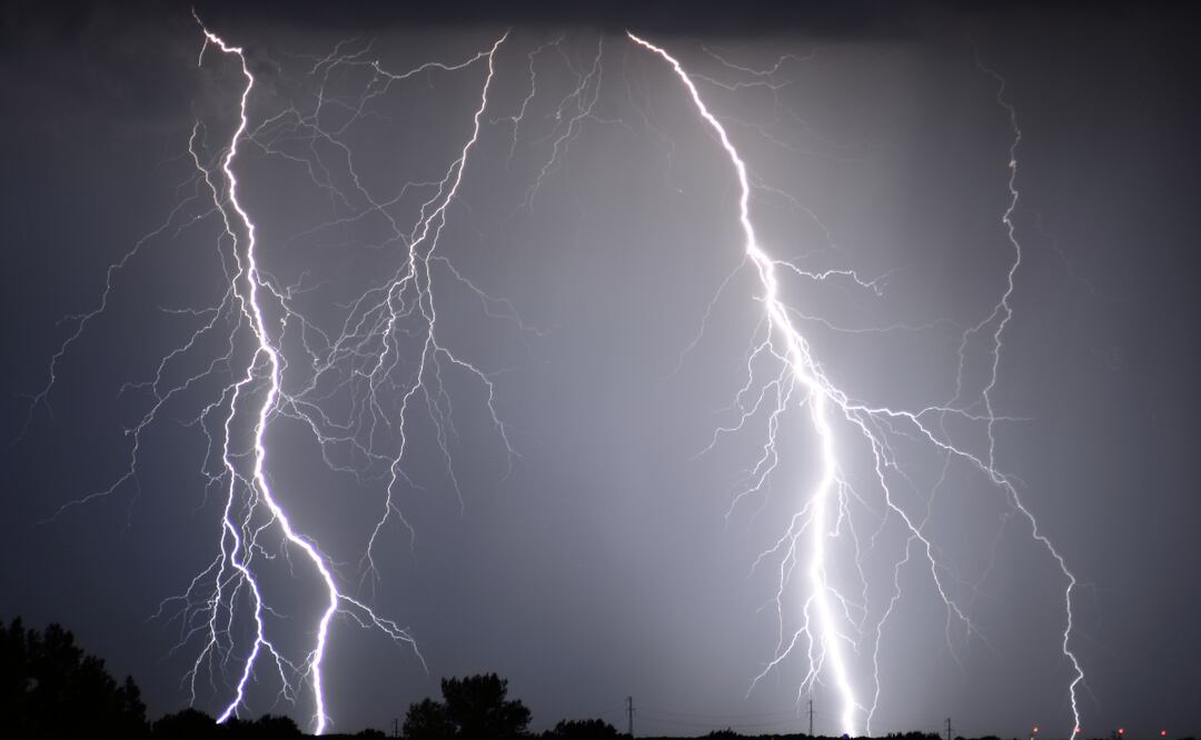 Alerta en CDMX y Edomex: Lluvias, vientos fuertes y tormentas eléctricas este viernes. Foto Canva