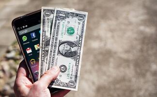 Avalan rescate fiscal de Biden que incluye cheques por $1400 dls