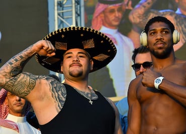 AMLO a Andy Ruiz: “Suerte, representas a nuestro querido México”