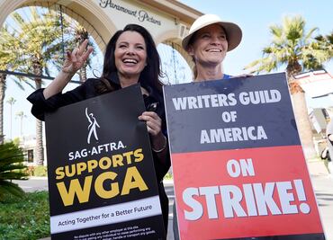 Guionistas de Hollywood terminarán su huelga a medianoche tras acuerdo con estudios