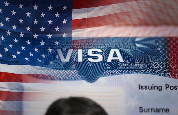 Estados Unidos amplía lista de países que deben pagar hasta $15,000 de fianza para solicitar visa