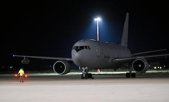 Llega a Israel el primer avión con ayuda de armamento procedente de Estados Unidos