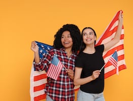 Los 10 pasos para convertirte en ciudadano de Estados Unidos por naturalización