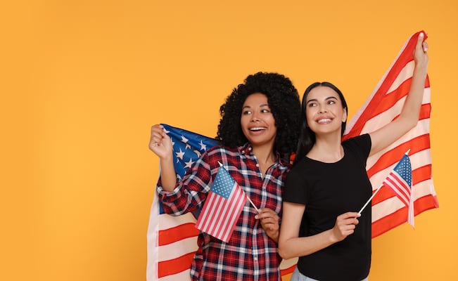 ¿A qué edad eres elegible para tramitar la ciudadanía de Estados Unidos? Esto debes saber
