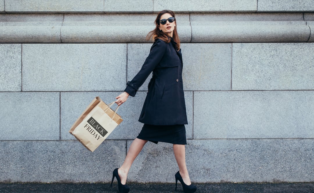 ¿Cuándo es el Black Friday y Cyber Monday 2025? Fechas oficiales, ofertas y todo lo que debes saber. Foto: Canva