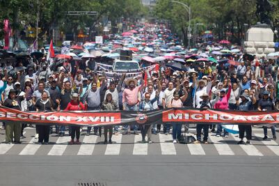 Maestros rechazan aumento salarial y amenazan con protestas masivas durante el Mundial 2026
