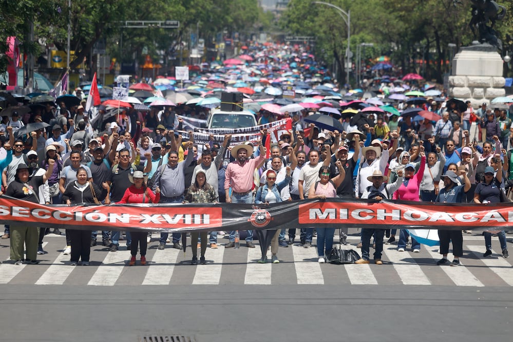 Maestros rechaza aumento salarial y amenaza con protestas masivas durante el Mundial 2026. EFE/ Sáshenka Gutiérrez