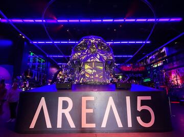 10 razones para visitar AREA15, el nuevo hot spot de arte en Las Vegas
