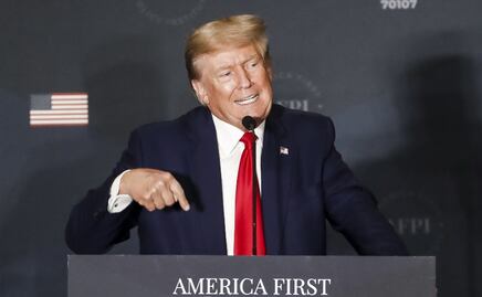 Trump dice podría ser arrestado el martes; llama a seguidores a protestar