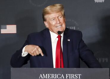 Trump carga contra Biden en Washington: "EU ha sido puesto de rodillas"