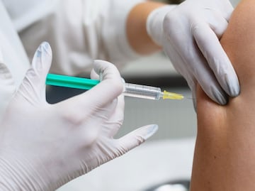 COVID-19:  Pfizer y Moderna preparan vacuna contra Eris, la nueva variante en 2023