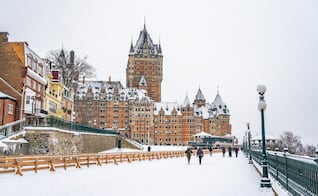 ¿Qué hacer en Québec durante la temporada navideña 2026? 10 planes para un gran viaje