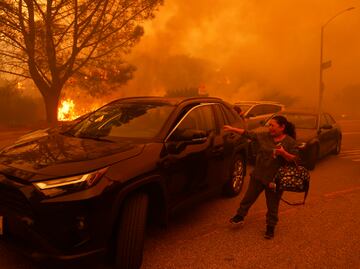 Los Ángeles encara panorama desolador por los devastadores incendios