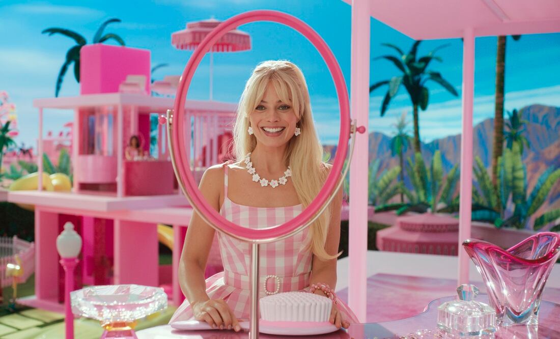“Bienvenidos a la Dreamhouse de Barbie”, Margot Robbie presenta en exclusiva el set de la película. Foto: Warner Bros. Pictures via AP
