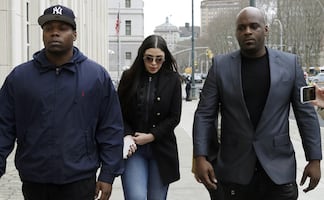 ¿De qué acusan a Emma Coronel en Estados Unidos?