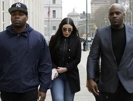 ¿De qué acusan a Emma Coronel en Estados Unidos?