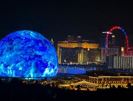 Todo sobre 'Sphere': la esfera más grande del mundo que ilumina y transforma Las Vegas