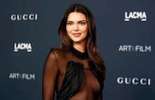 Kendall Jenner se luce en microbikini ‘de infarto’ para celebrar sus 30 años