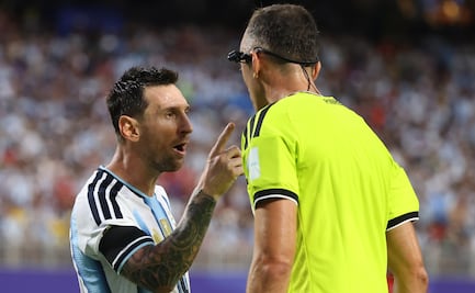 Reviven video de Messi encarando a los árbitros y vuelve a desatar la polémica: "Ustedes no dirigen bien... tienen que respetarme"