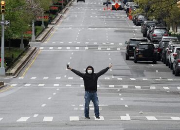 Nueva York peatonalizará entre 65 y 160 km de calles para distancia social