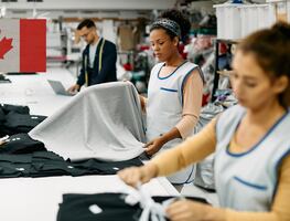 ¿Buscas trabajo? Canadá solicita costureras mexicanas con prepa y sin inglés