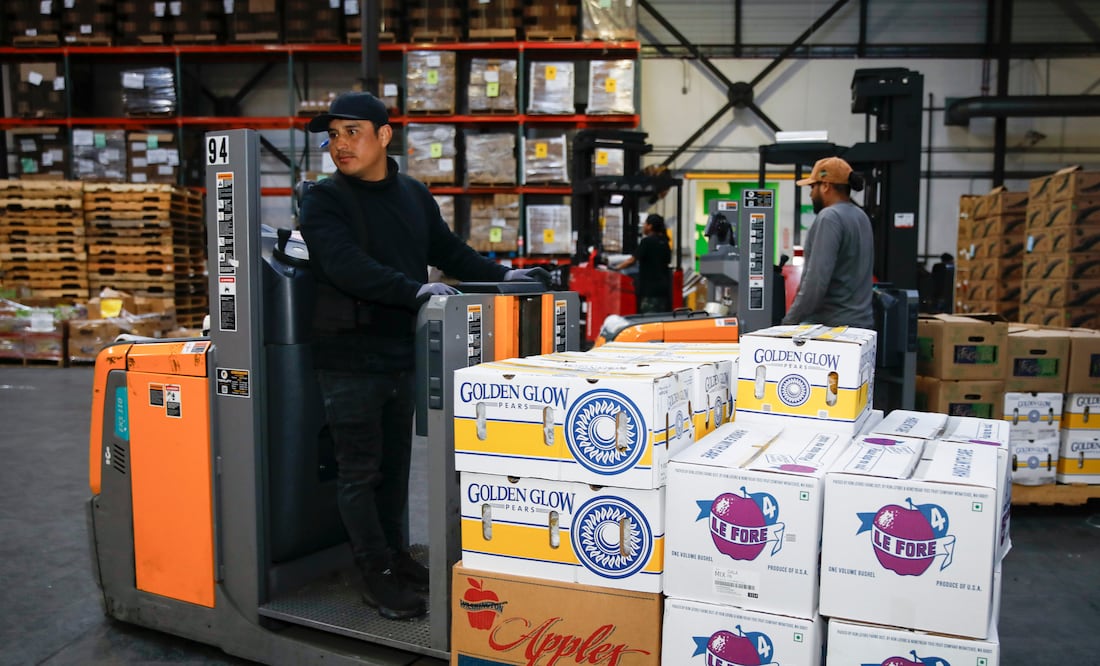 ¡Histórico! Amazon despedirá a 30,000 empleados esta semana en su recorte más grande de la historia. (Alison Yin/AP Content Services for Amazon)