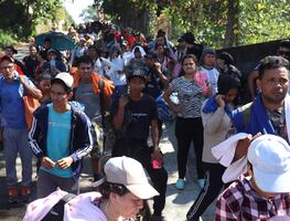 Migrantes inician huelga de hambre para pedirle a Biden protección antes de la llegada de Trump