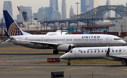 Pasajera denuncia que fue picada por escorpión en vuelo de United