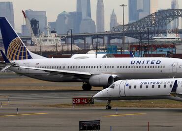 Pasajera denuncia que fue picada por escorpión en vuelo de United