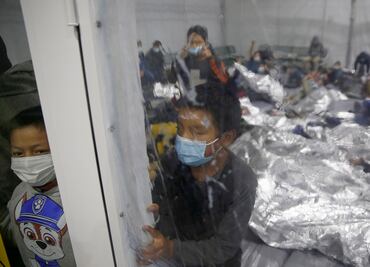 Madre de niño abandonado en la frontera urge a Biden que le entregue su hijo