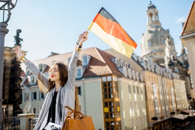 ¡Vete a trabajar a Alemania! Habrá reclutamiento virtual de enfermeros mexicanos